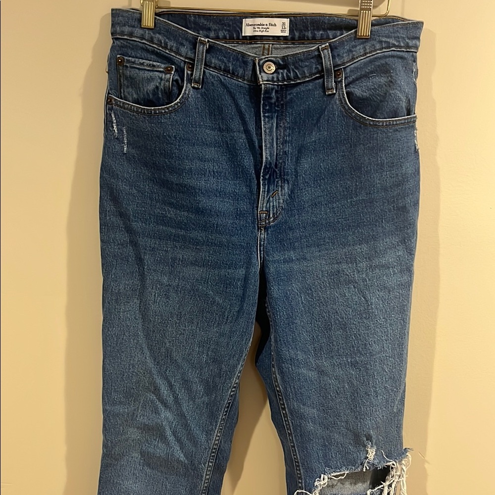 Abercrombie & Fitch Classic Blue Jeans